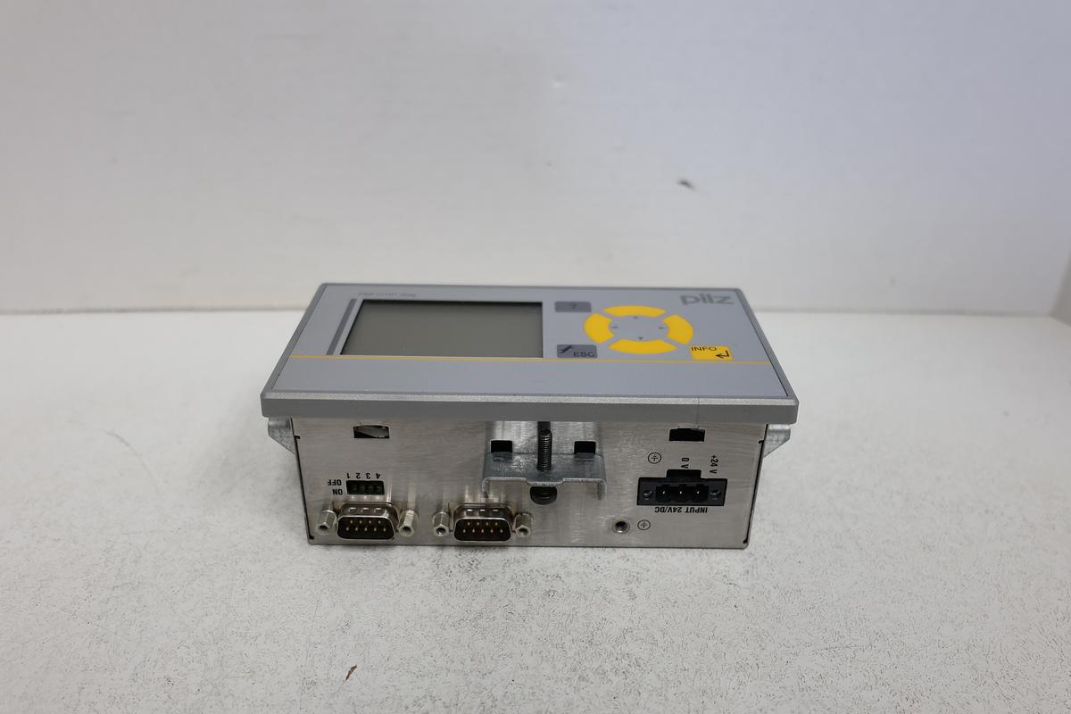 Used Pilz PMI m107 diag HMI Operator Panel 260000 24VDC Industrial Terminal GHC-4