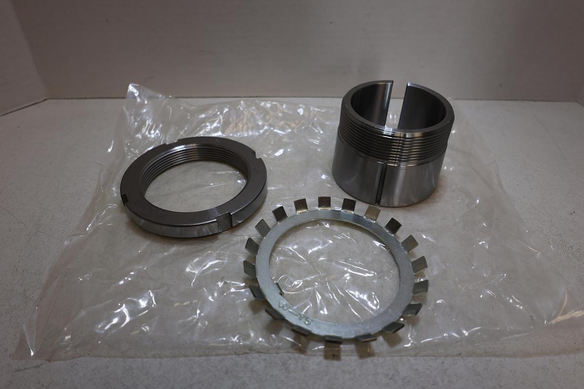 FSQ SNW15 x 2-7/16 Bearing Adapter Sleeve Locknut Washer New