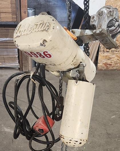Used CM Loadstar Electric Chain Hoist Model F 1/2 TON 1/2 H.P. SPEED 16 F.P.M. - GHA-24
