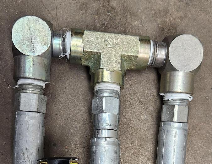 Used Parker Hyd Hose - 451TC-8, 3000 PSI, 1/2x1 with Fittings 