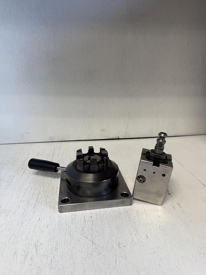 Used System 3R 3R-460.37 Manual Chuck, MacroCombi With 3R Adapter