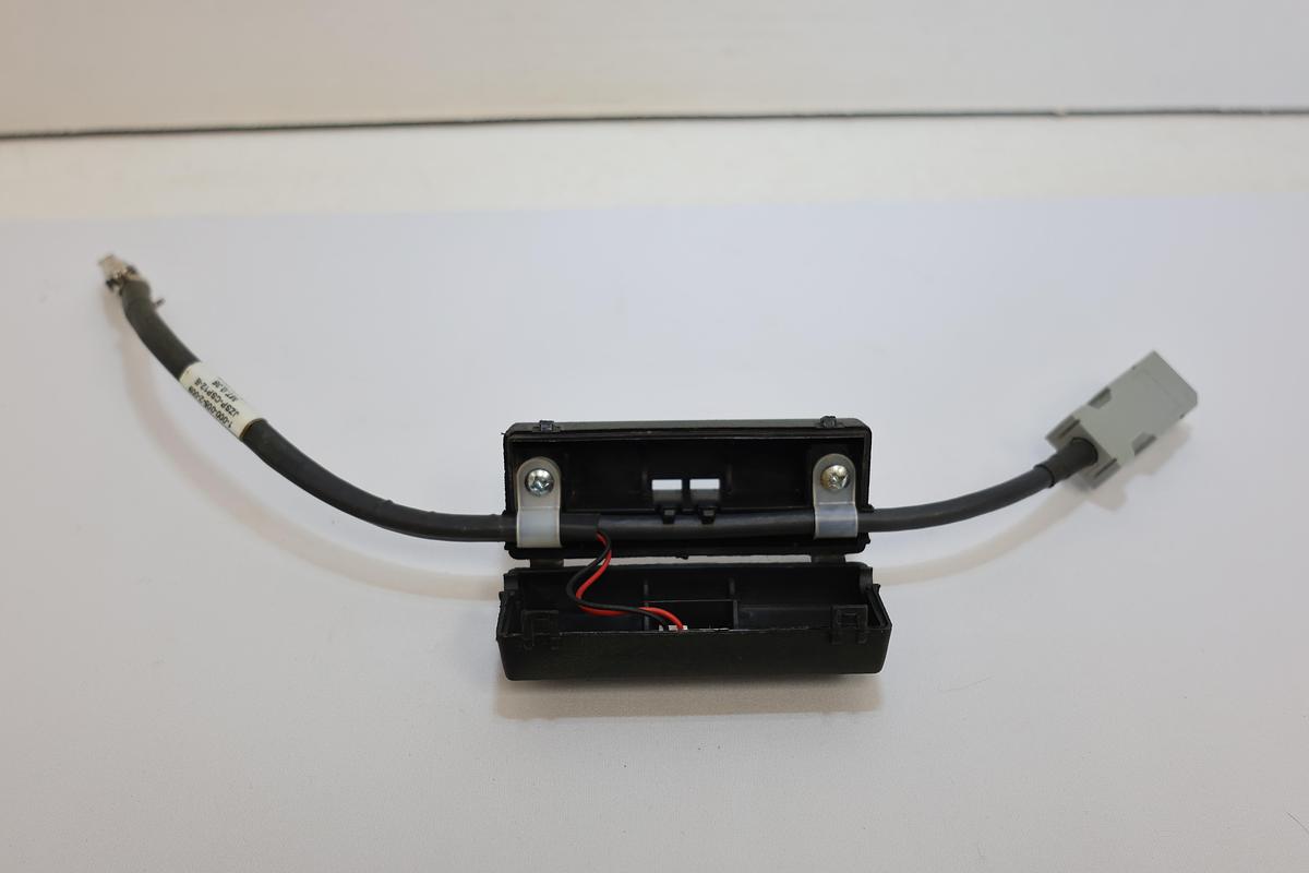 Used Yaskawa JZSP-CSP12-03-E Servo Feedback Interface Cable 0.25M Assembly