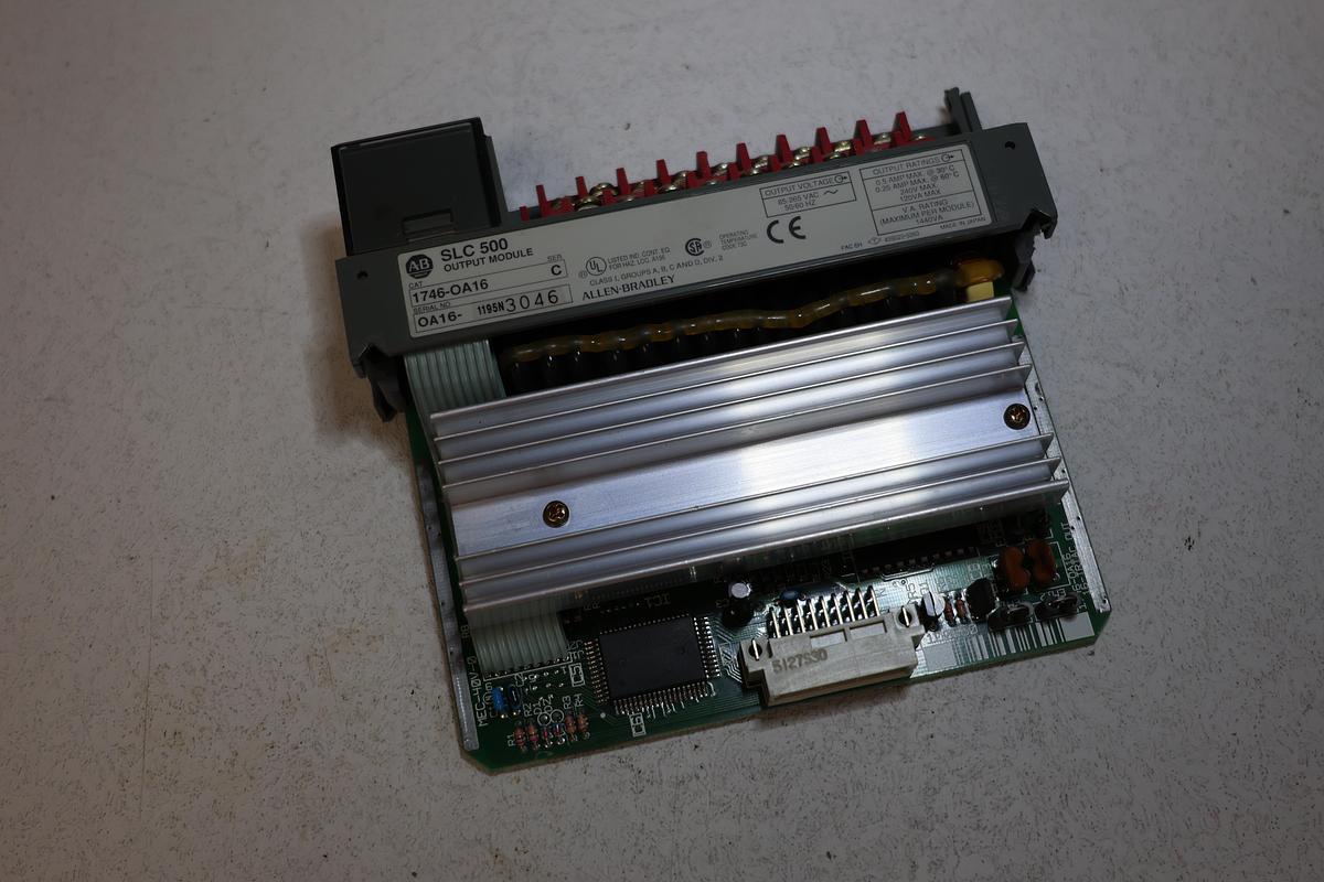 Used Allen-Bradley SLC 500 1746-IA16 Input Module 85–132VAC Ser C PLC GHA-185