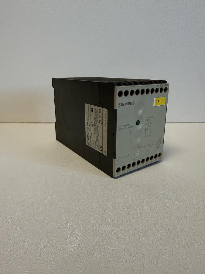 Used Siemens Contactor Safety Combination | 3TK2983-0BB4 (Plastic broken on back) GHC-26