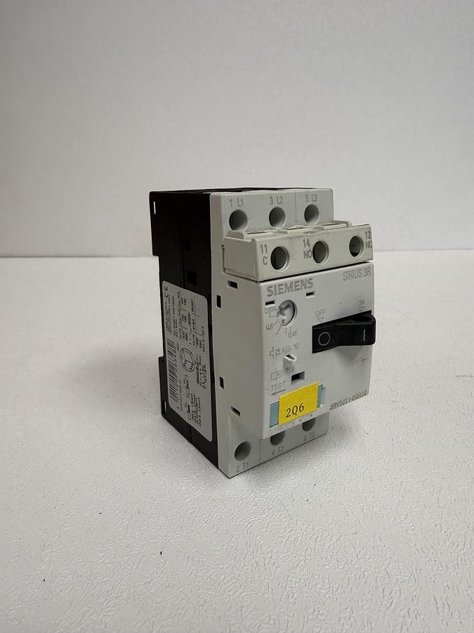 Used Siemens 3RV1011-1GA10 Motor Protection Circuit Breaker GHC-39