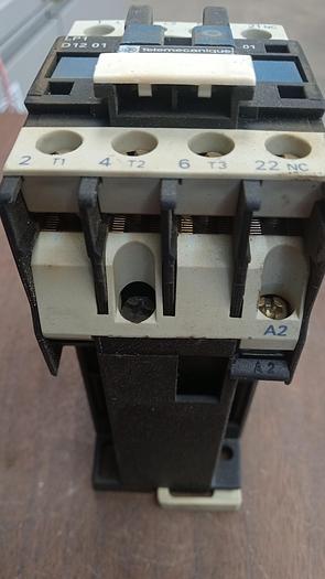 Used Telemecanique LP D12 01 Contactor w/LA4 DC 1U coil suppressor - GHA-99