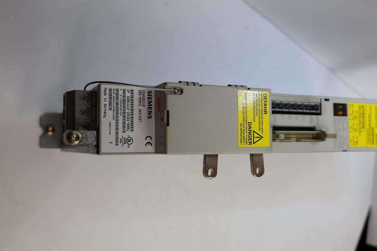 Used Siemens SIMODRIVE UEB-Modul INT/EXT 6SN1112-1AC01-0AA1 Monitoring Module