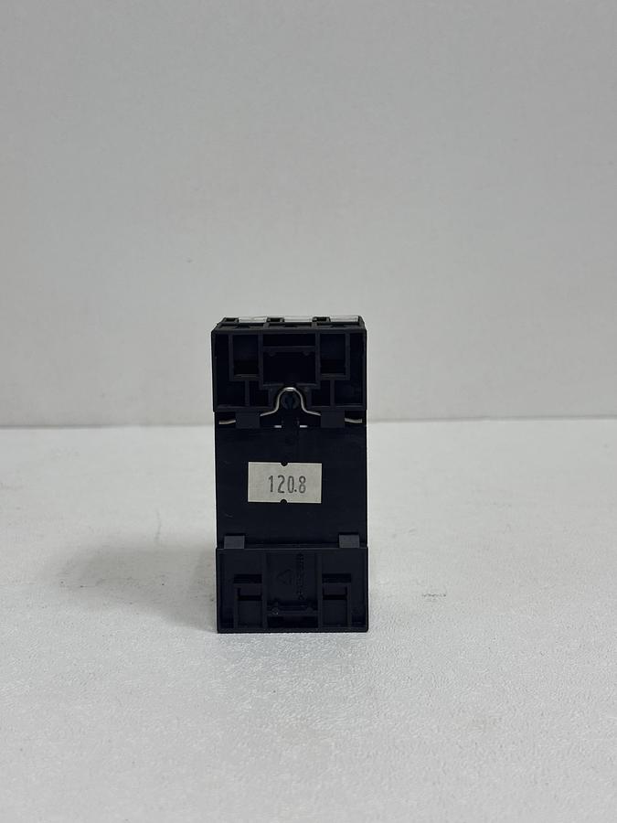 Used Siemens 3RV1011-1KA10 SIRIUS 3R Motor Protection Circuit Breaker