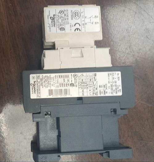 Used Telemecanique LC1D32 Contactor 230V Coil W/LADN11 Aux Contact Block - Used - GHA-99