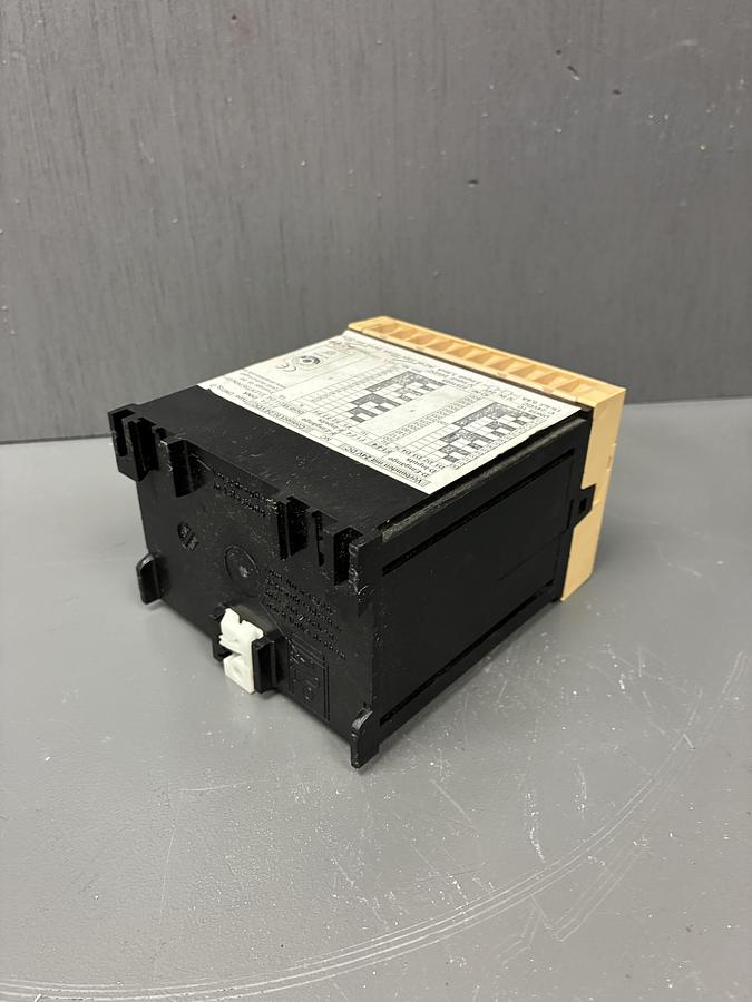 Used DINA ELEKTRONIK 24VDC DNDS 1D CENTRAL UNIT GHC-15