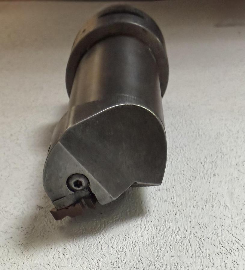 Used C4-R166 3KF-22090-16 Turning Tool Holder 