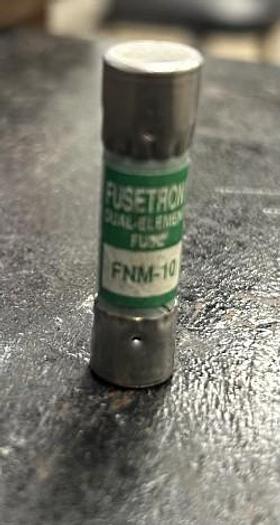 Used Lot of 5 Various Fuses - Bussmann FNQ-10,FNM-10,DMM-44/100 & Littelfuse FLU-44/100 -GHB-63-D13