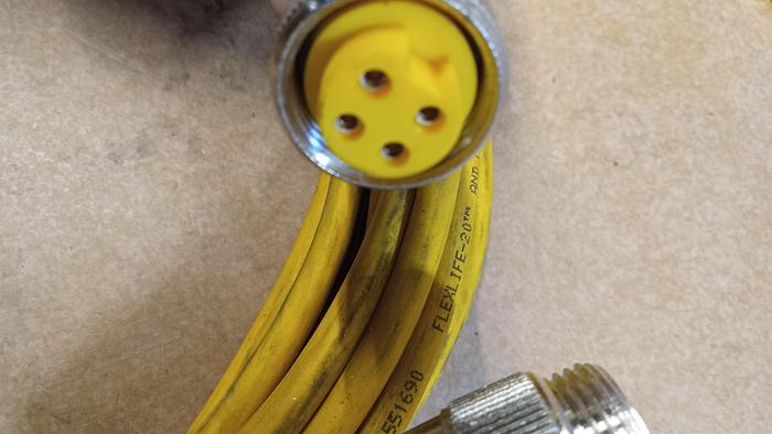 Used Turck RSM RKM 461-10M/S101 U-27628 Cordset GH504