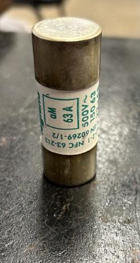 Used Lot of 9 - Legrand Fuse 63A 500V aM 22 x 58 Cylindrical Ceramic - GHB-63-D17