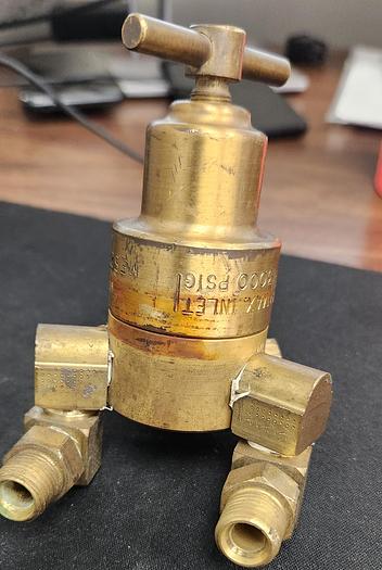 Used Victor SR5-60 Gas Service Oxygen Max Inlet 3000 PSIG Compressed Gas Regulator - GHB-71