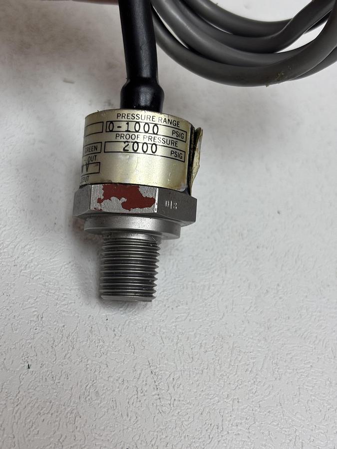 Used (lot of 2) Omega PX300-1KGV Pressure Transducer 0-1000PSIG GHC-31