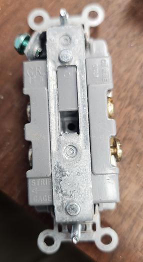 Pass & Seymour CR20-W Duplex Receptacle 20A 125V - 2 Pack- GHB-70