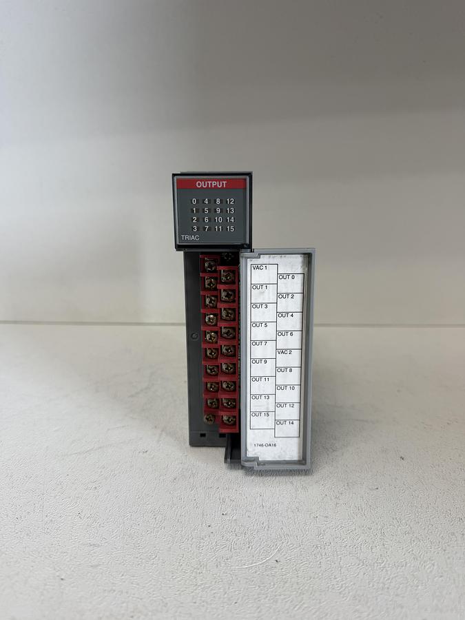 Used Allen Bradley 1746-OA16 SLC 500 Output Module Series D PLC Output Card GHB-80