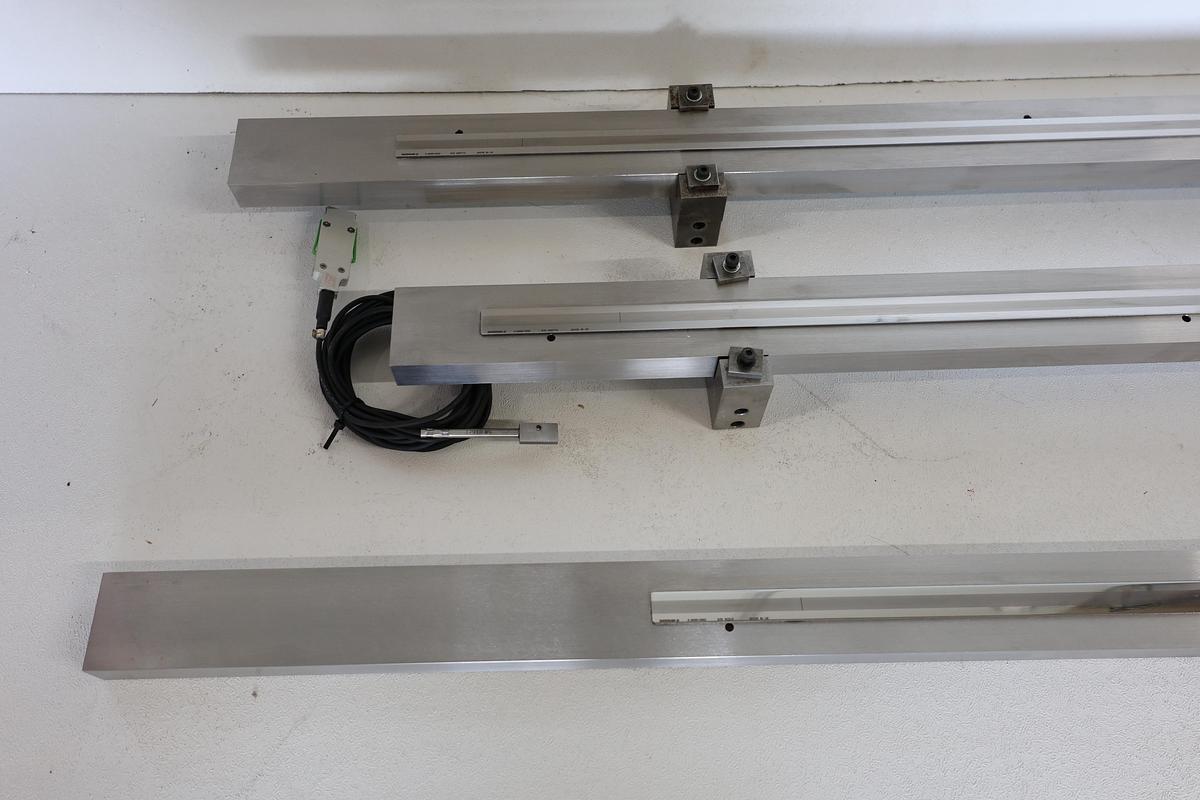 Used Renishaw RSLM20 High-Accuracy Incremental Linear Scale Option 2 – Used