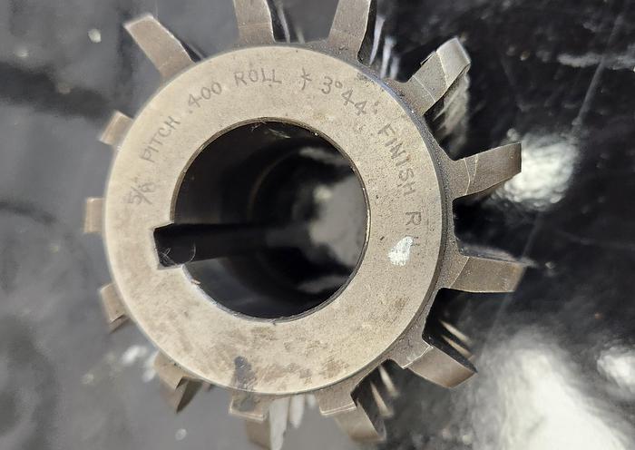 Used High Speed Gear Milling Cutter - 5/8", Pitch .400 Roll 3 degrees - GHB-41