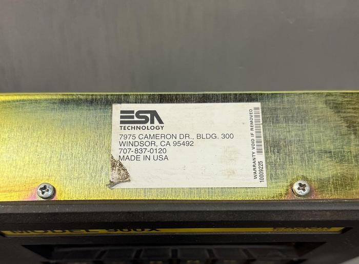 Used Eason Model 900X Intelligent HMI Operator Interface Control Panel Display GHA-71