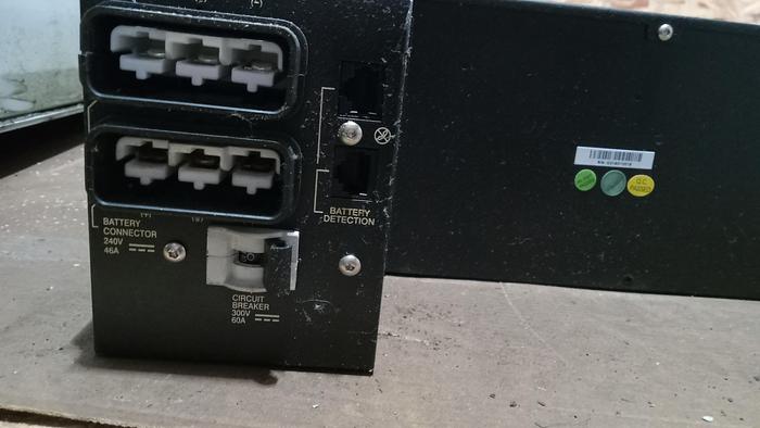 Used Eaton 9000-3063-00P Extended Battery Module GH505