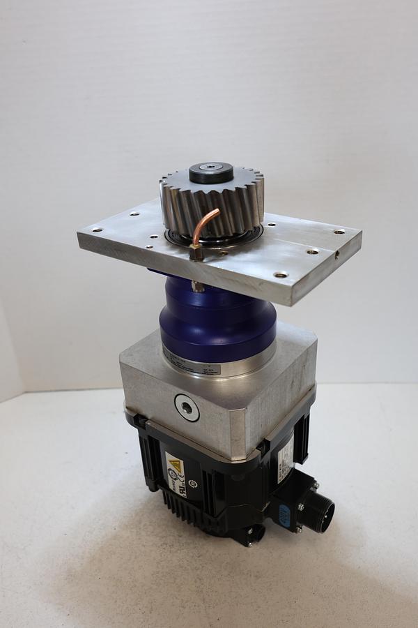 Used Yaskawa SGMGV-09D3A6F Servo Motor Wittenstein SP 075S 10:1 Gearbox