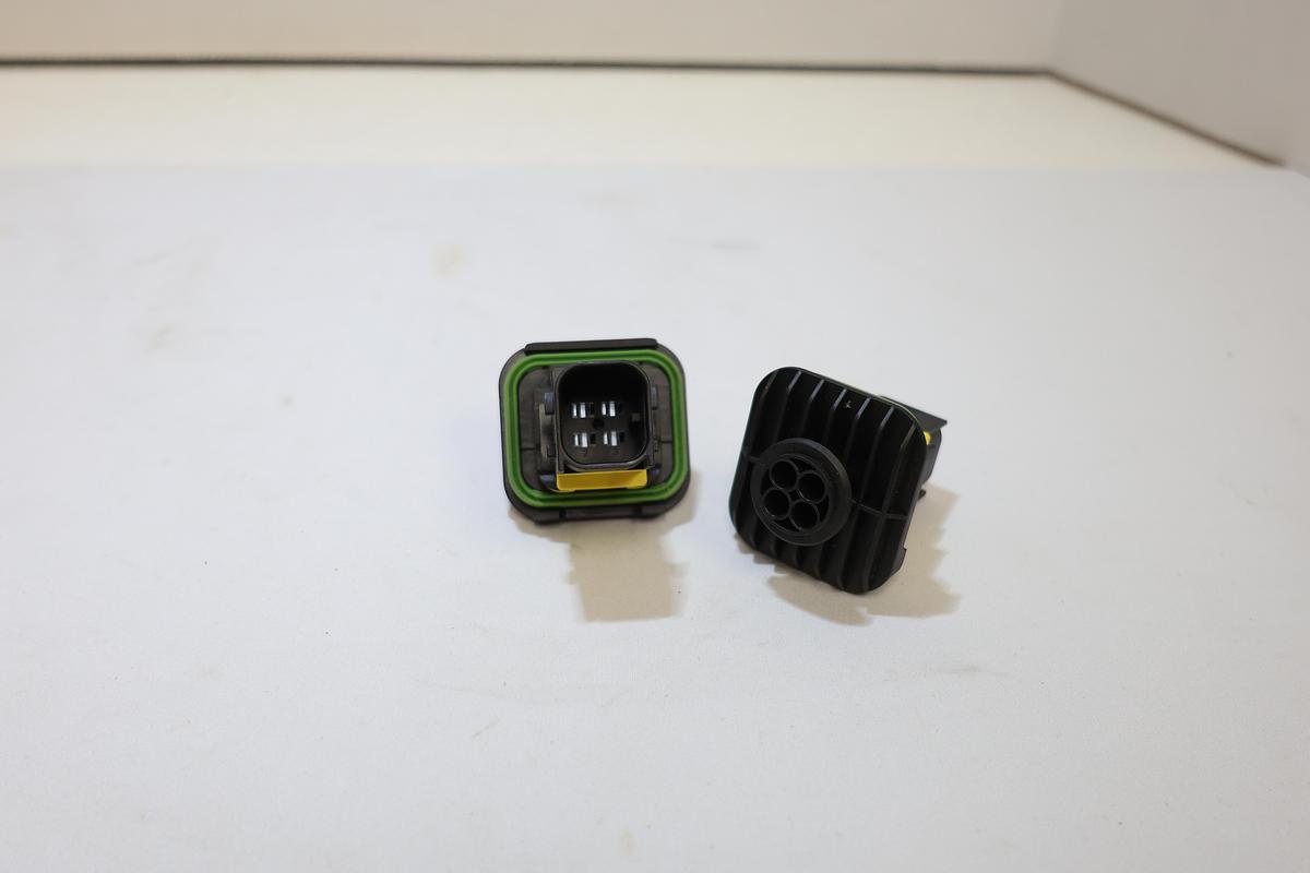 Lot of 2 TE Connectivity 4-Pin Sealed Bulkhead Panel Mount Connectors New
