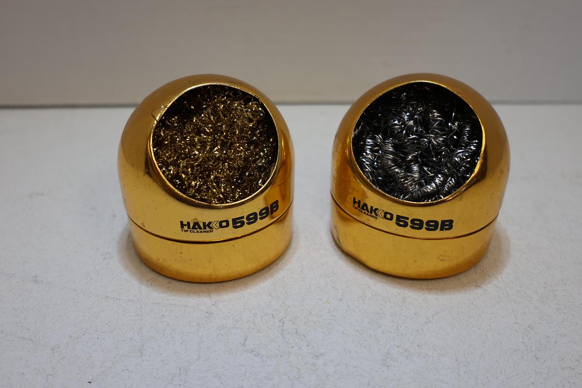 Used Lot of 2 Hakko 599B Soldering Tip Cleaners Brass Wool Iron Cleaner