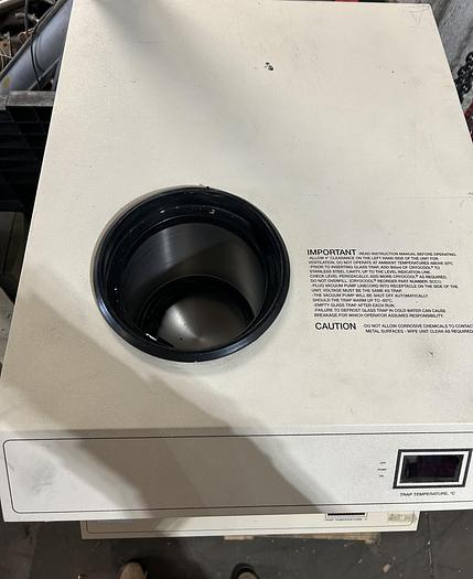 Used THERMO SAVANT REFRIGERATED VAPOR TRAP RVT4104 COLD TRAP RVT-4104- GHC