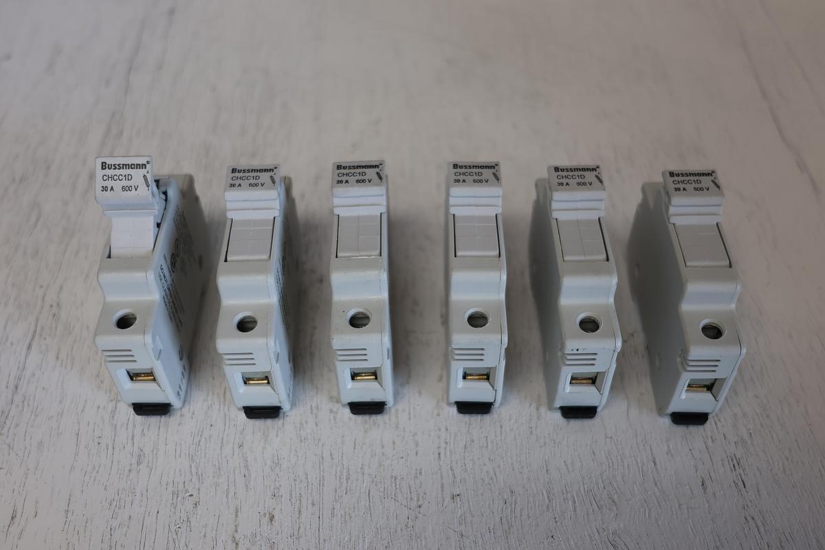 Used (Lot of 6) Bussmann CHCC1D Fuse Holder – 1-Pole, Class CC, DIN Rail Mount GHA 181