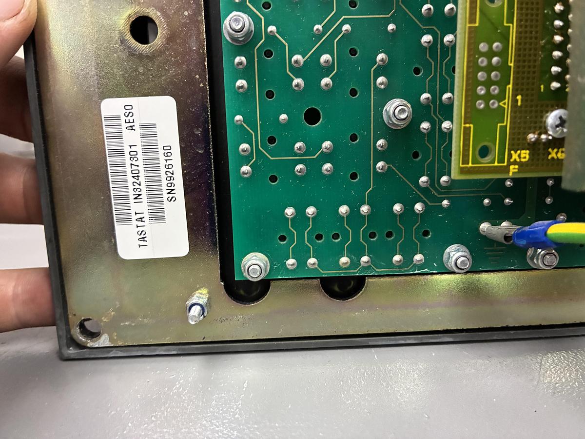 Used Heidenhain IN32407301 AES Operator Panel CNC Pilot 3190 GHC-4