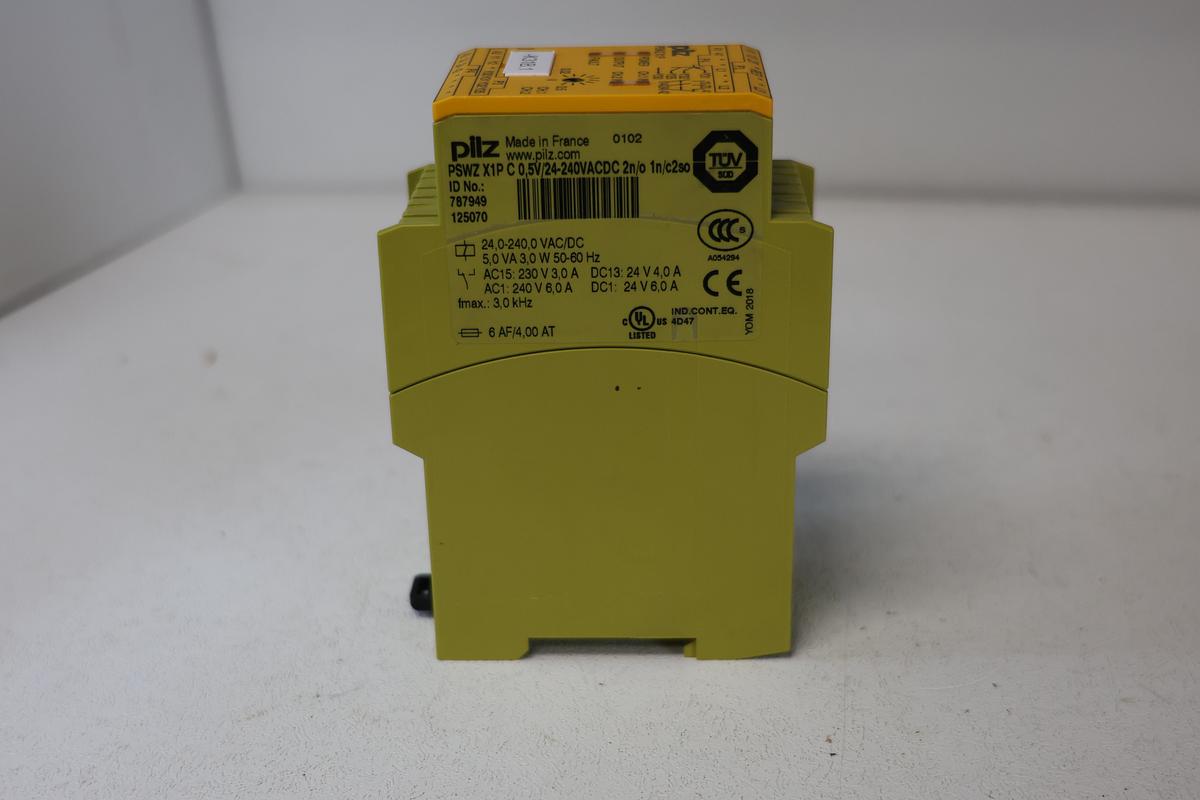 Used PILZ PSWZ X1P C Safety Relay Module – Industrial Automation Component GHA-54