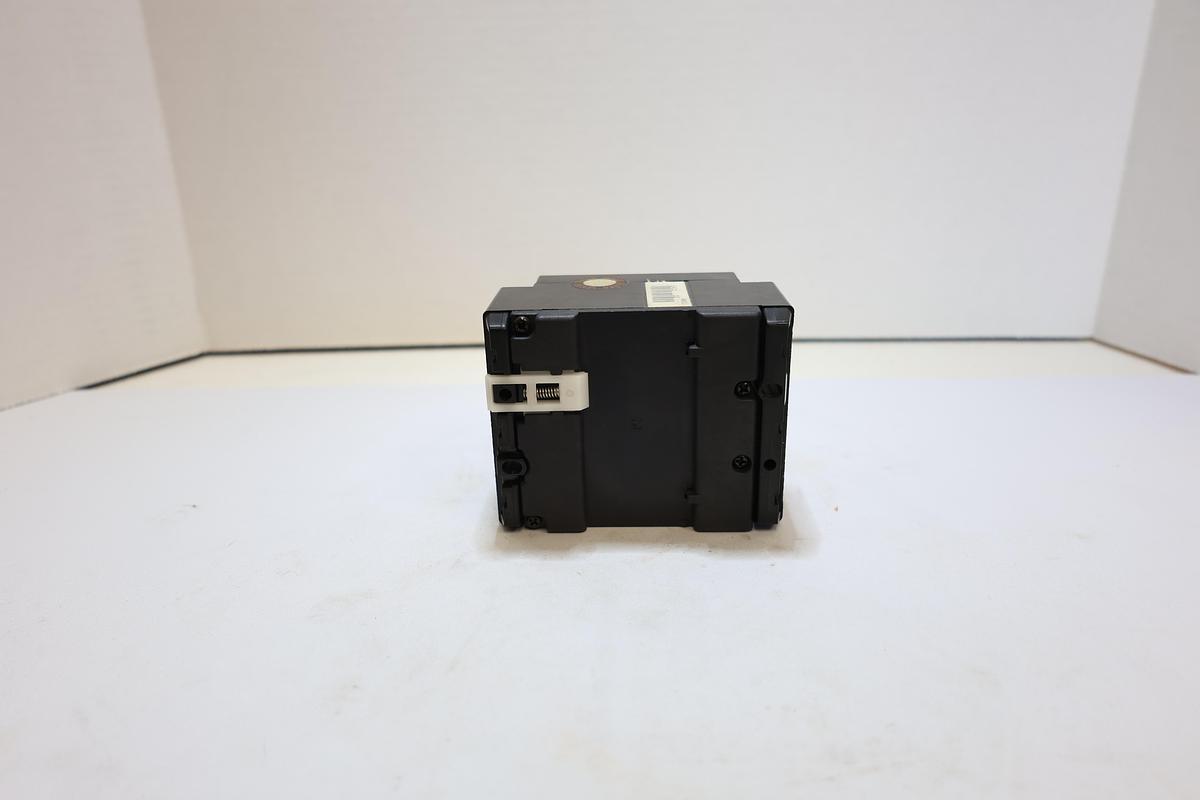 Used Fuji Auto Breaker EA33 30A 3 POLE GHA-157-C3