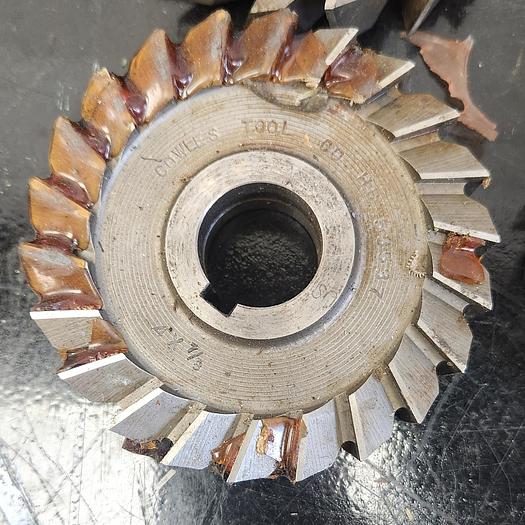 Used LOT OF 6 ASSORTED HSS MILLING CUTTERS 4" DIA X 5/16" 5/8" 7/8" 3/4" CUT WIDTHS - GHB-49