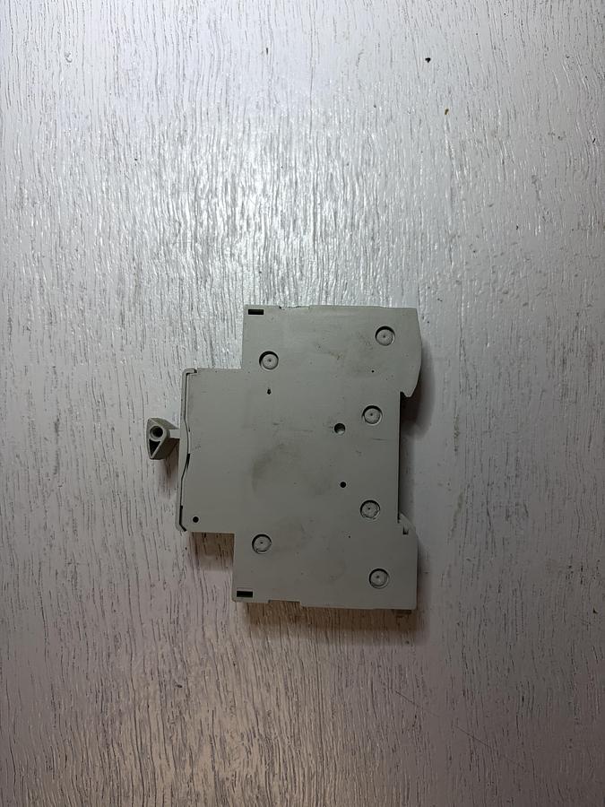 Used Merlin Gerin Multi 9 STI 10.3x38 Pole Circuit Breaker GHA-178