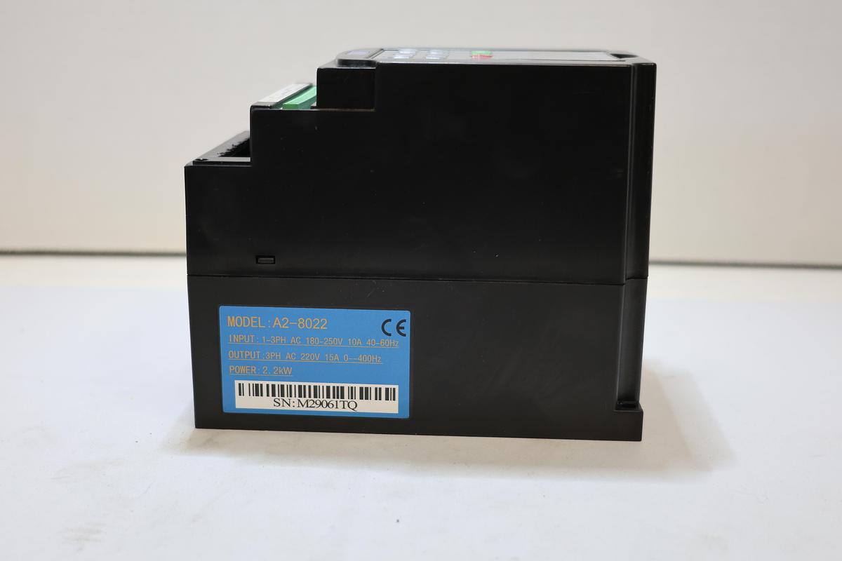 Used (NEW) A2-8022 Variable Frequency Drive VFD 2.2kW 220V 15A Motor Speed Controller Inverter
