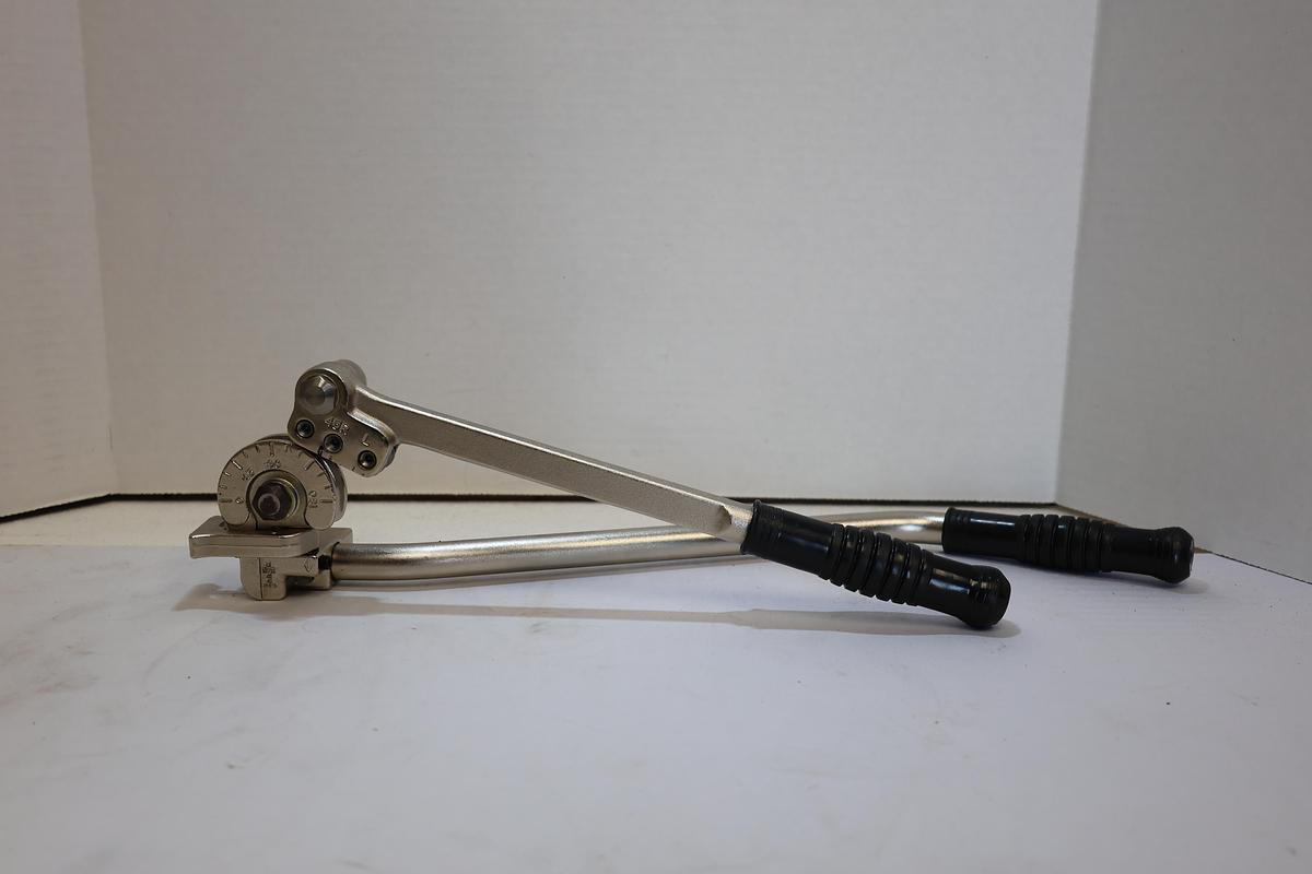 Used Imperial Eastman 364-FH1 3/8" Tube Bender 45°-180° USA Made