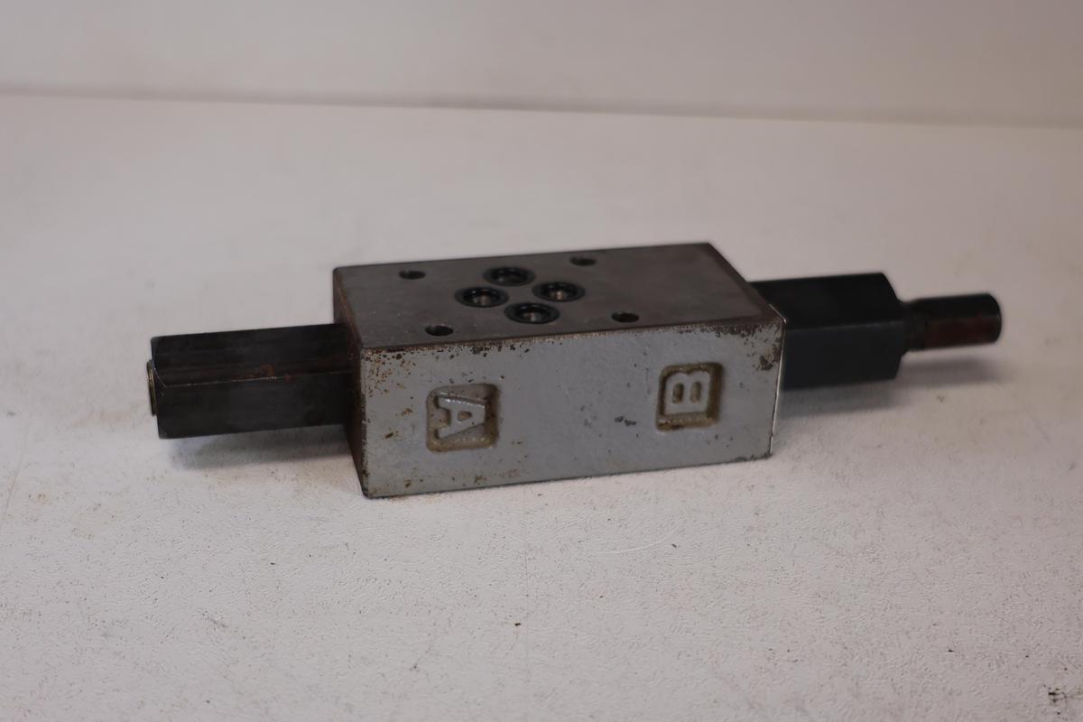 Used Hytegra Modular Pressure Reducing Valve HG3H-P-D4-025B