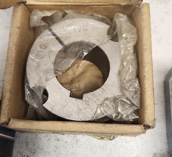Used 1610 1-1/8 TAPER-LOCK BUSHING WITH KEYWAY NEW - GHB-41