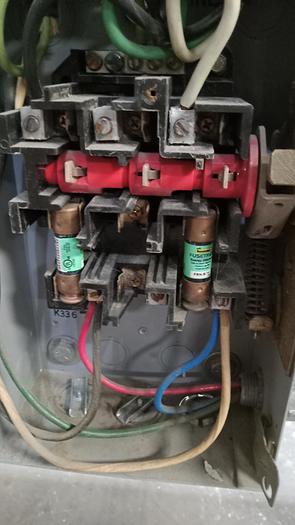 Used Clamco Model 820MB Heatshrink Tunnel & Conveyor - GH-BG