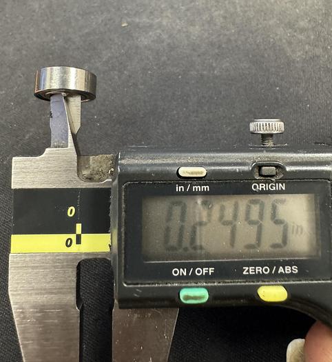Used Bearings OD .04995 ID 0.249 Thickness 0.186GHGC-D19