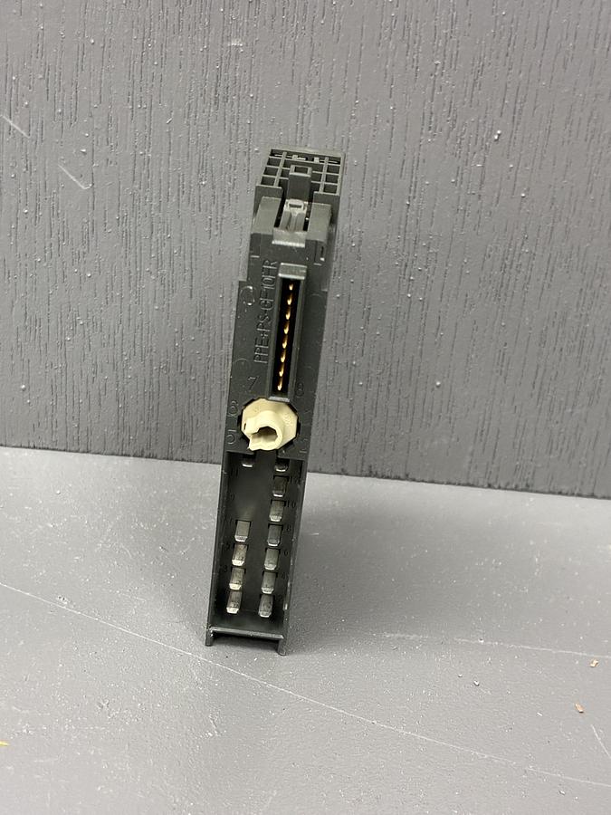 Used Siemens 6ES7 132-4BB31-0AB0 Digital Output Module GHC-34