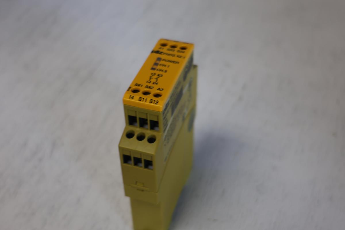 Used Pilz PNOZ X2.1