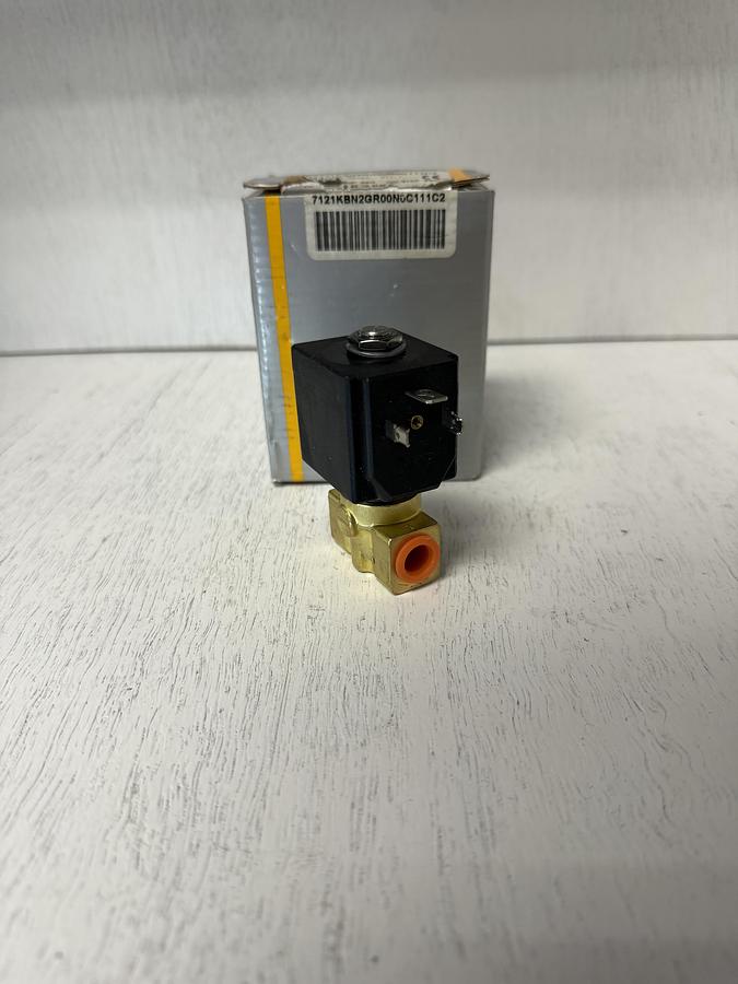 Used Parker 7121KBN2GR00N0C111C2 Fluid Control Solenoid Valve GHA-178