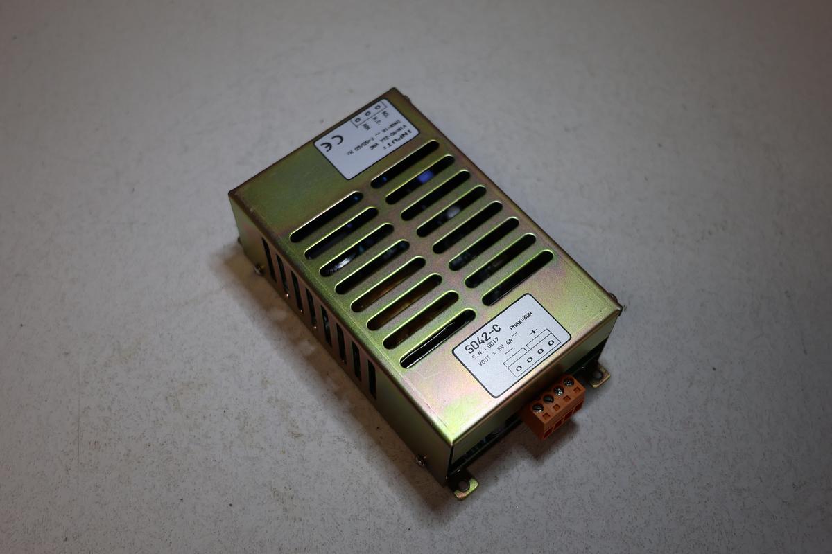 Used Power Control Systems S042-C Industrial Power Supply 5V DC– Panel Mount GHA-186