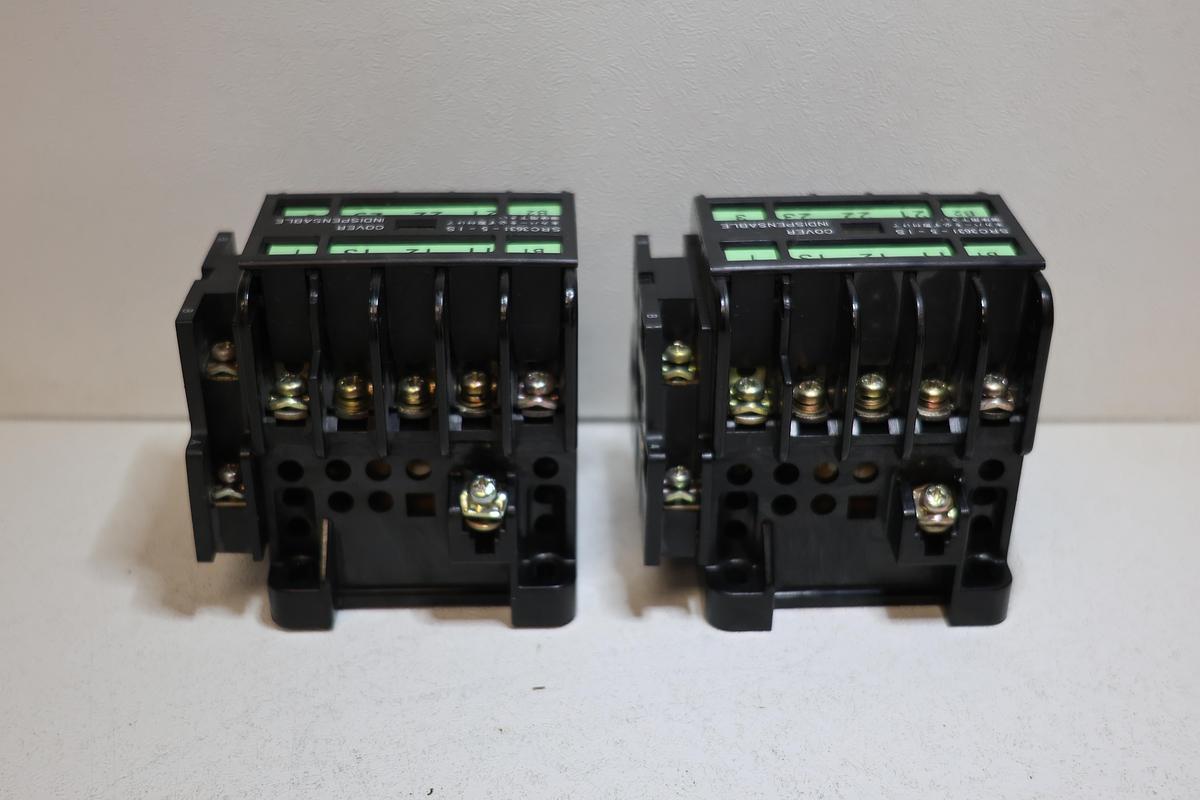 Used FUJI SRC3631-5-1N magnetic contactor 100/100-110V AC 3 Pole (Lot of 2)  GHA-186