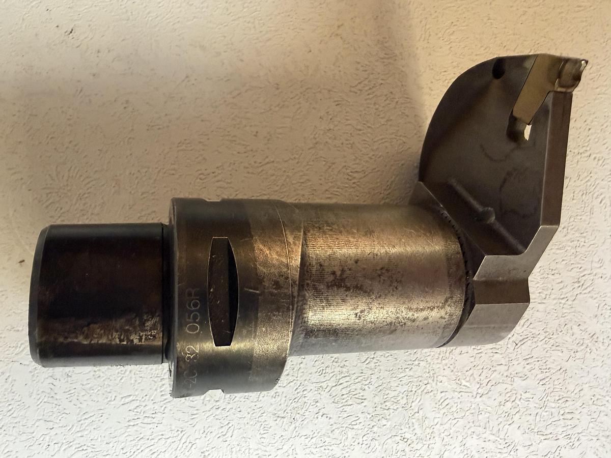 Used Sandvik C4-570-2C 32 056R