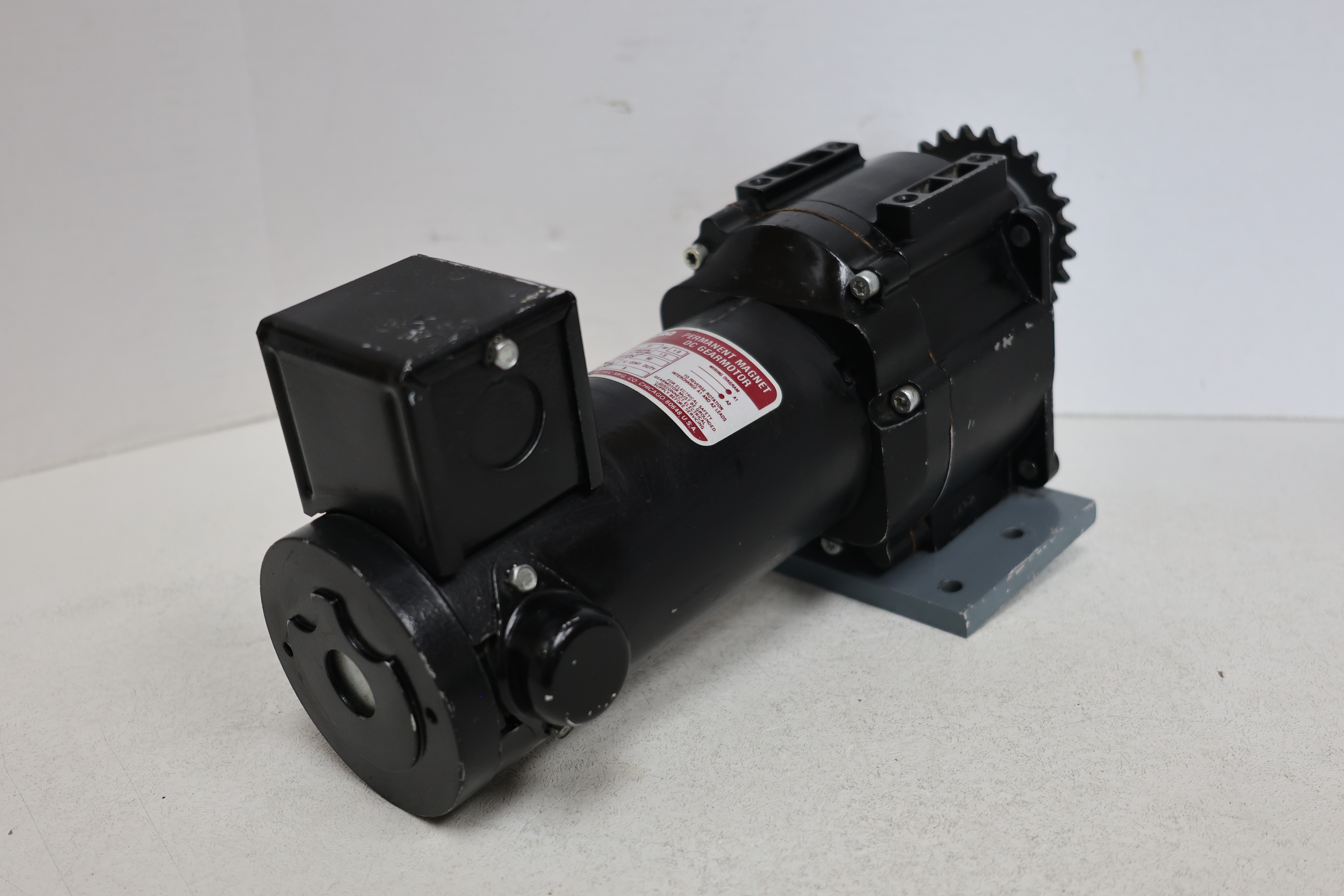Used Maxi-Torq Permanent Magnet Gear Motor 4Z362A GHA-14