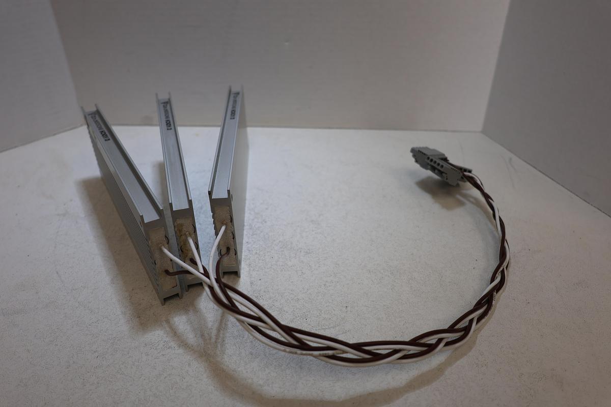Used Lot of 3 KOCH BWD500047 47Ω 200W Power Resistors w/ Connectors Used